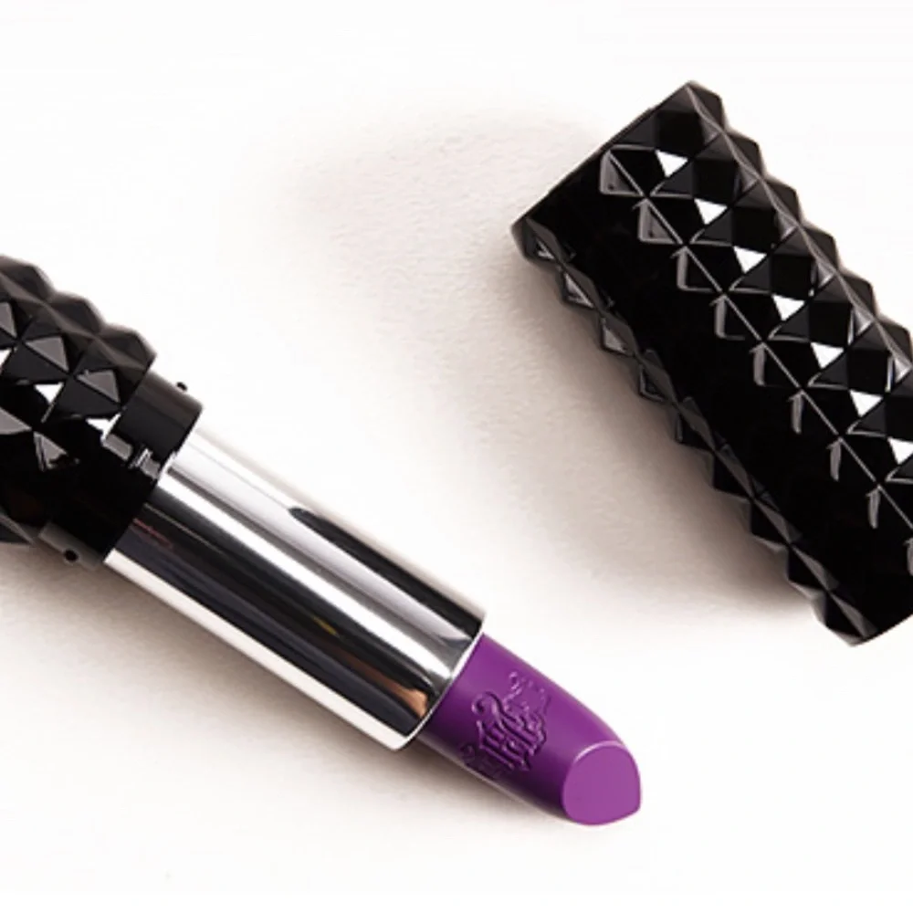 Kat Von D L.U.V. Studded Kiss Lipstick. NEW IN BOX. RARE.